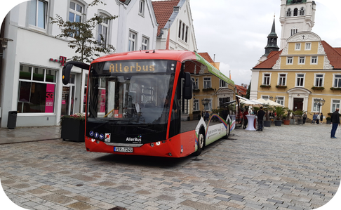 images/icons/Ueber%20uns/Icon%20ebus%20rathaus.png#joomlaImage://local-images/icons/Ueber uns/Icon ebus rathaus.png?width=486&height=299
